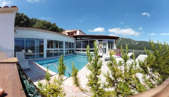 Homerez - Villa in Olmeto