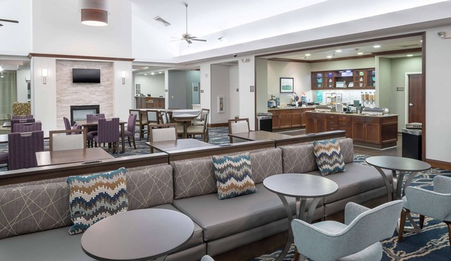 Homewood Suites by Hilton Fresno Airport/Clovis, CA