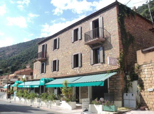Hotel & Restaurant Le Beau Sejour