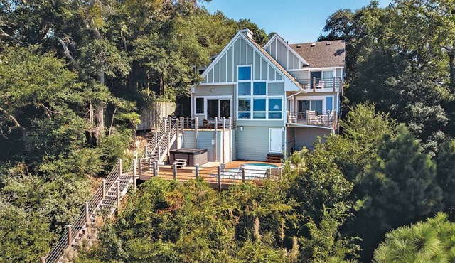 How Sweet The Sound - Beautiful 3 BR Soundfront home overlooking the Currituck Sound w/Private Pool