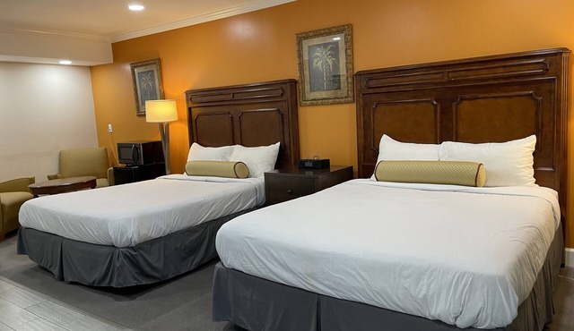 Howard Johnson by Wyndham Ridgecrest, CA