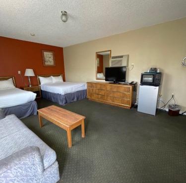 Howard Johnson by Wyndham Ridgecrest, CA