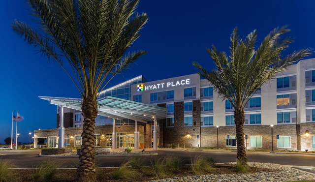 Hyatt Place Delano
