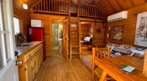 Katie's Cozy Cabins