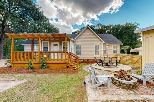 'Kerrison by Kiawah' Home w/Deck & Fire Pit