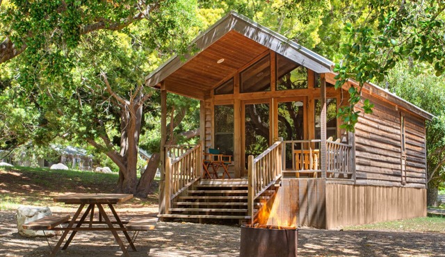 King Cabin | Fireplace | No Hidden Fees