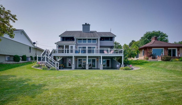 Lakefront Syracuse Home w/Deck & Private Dock!