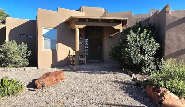 Lakeview Oasis; Your Home away from Home
