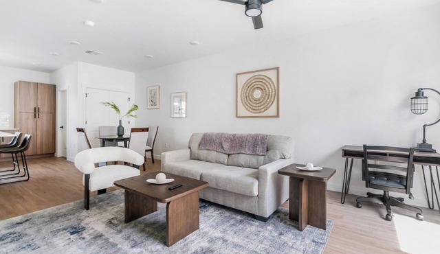 Landing | Incredible 2BD, Gym, Clubhouse