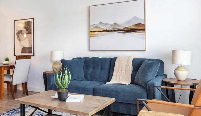 Landing | Spectacular 1BD, Gym, Clubhouse