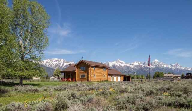 Large private home near Grand Teton National Park
