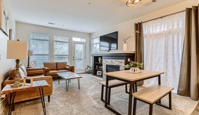 Lone Tree Awesome 2 bedroom