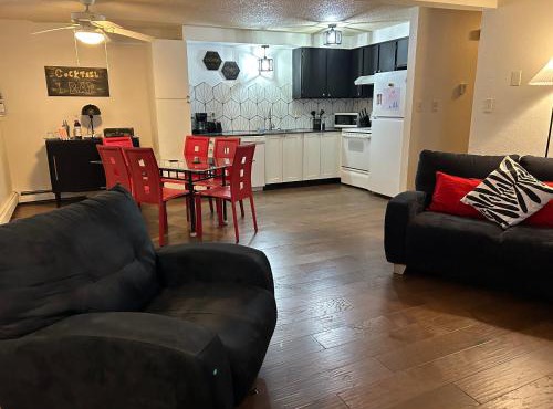Longmont board games, beds, and boats - 2BR