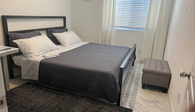 Lovely 1B1B Suite in brilliant Henderson