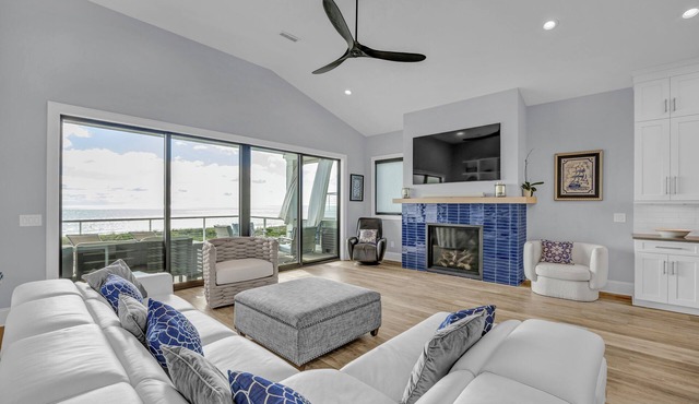 Luxe Blue ~ Stunning Oceanfront Retreat Steps from Beach, Hot Tub, Rec Room