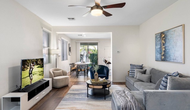 Luxurious 4BR Getaway｜Spacious Backyard, Cozy Fireplace & Pet-Friendly #41700