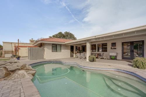 Luxurious Outdoor Oasis! Spacious Mesa Retreat