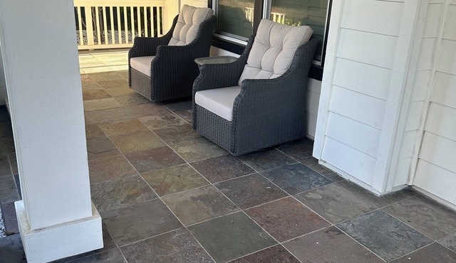 Luxurious spacious 3 Bedrooms 2 baths close to downtown