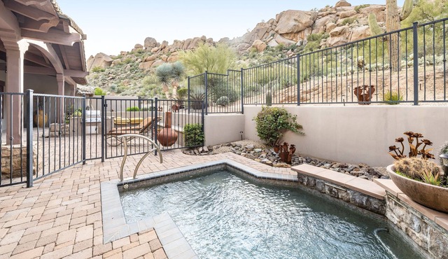Luxurious villa with resort amenities, private plunge pool & mountain view