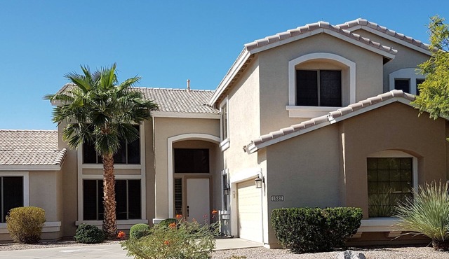 Luxury Chandler Oasis, Heated Pool, Spa & Game Room - 6BR