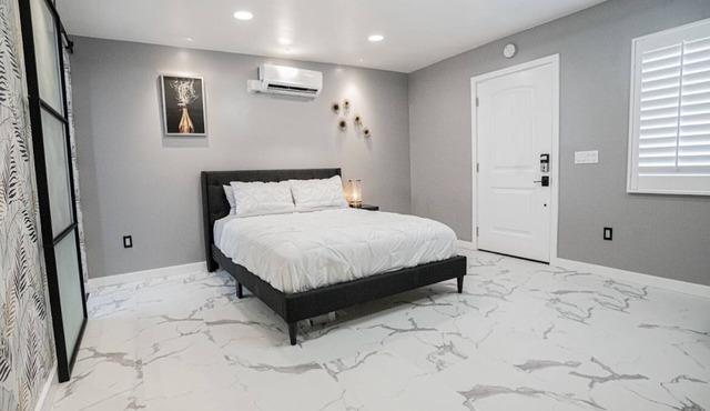 Luxury Studio