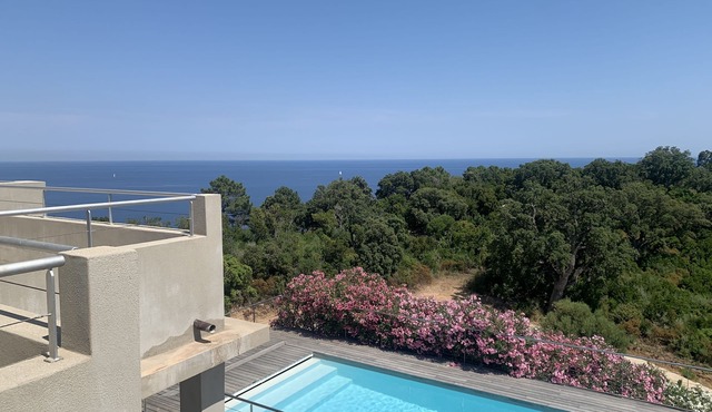 Magnificent contemporary house with 180° sea and mountain views, not overlooked