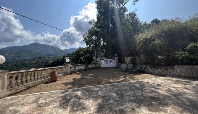 Maison 10 Personnes à 15 min de la Plage de Tiuccia