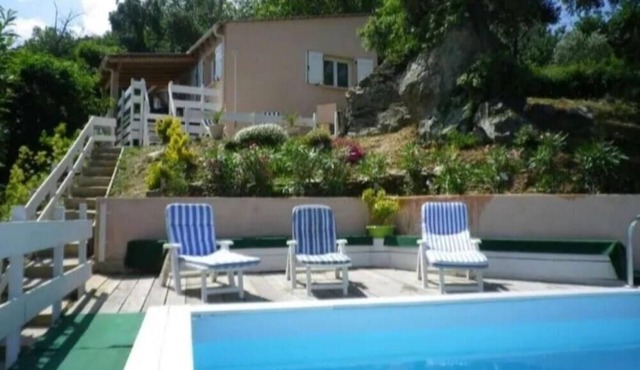 Maison Avec Piscine Privée vue Panoramique Entre mer et Montagne