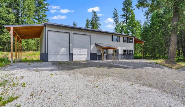 Meadow Retreat Secluded Home