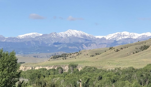 Meeteetse 3B/2B - Warm - Cozy - Great Views! - 6 Adults, Kids under 18