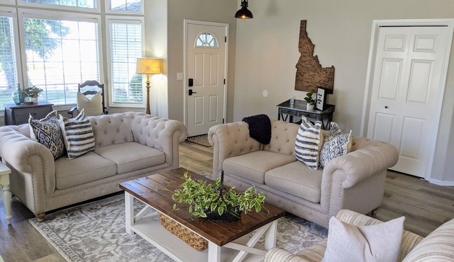☀️MeridianBnB - Idaho - Pristine 4BR/2BA Spacious Home In The Heart Of Meridian