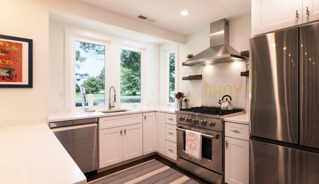 Minutes from Downtown St. Michaels and Tilghman | Newly Renovated | Kayaks | Cha