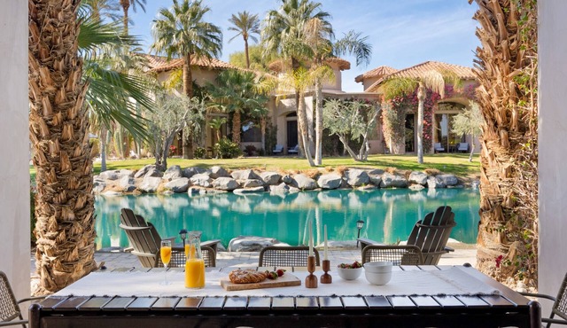 Mirabella by Avantstay 10 Acre Estate w/Prvt Lake, Golf Course & Pool