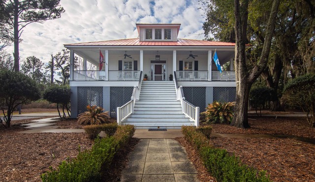 Misty Lane: Lowcountry Paradise Near Beach & State Park; Game Room; Cable/WiFi