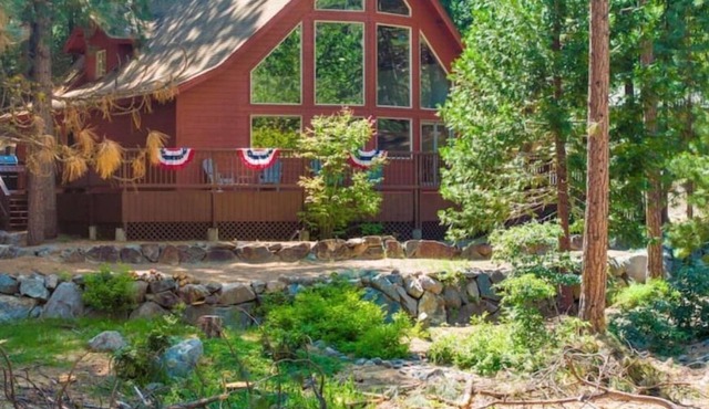 Modern A-Frame Cabin @ Graeagle