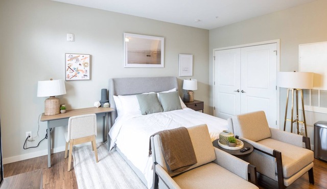 Modern Apartment in Prime Location (ID8475X33)