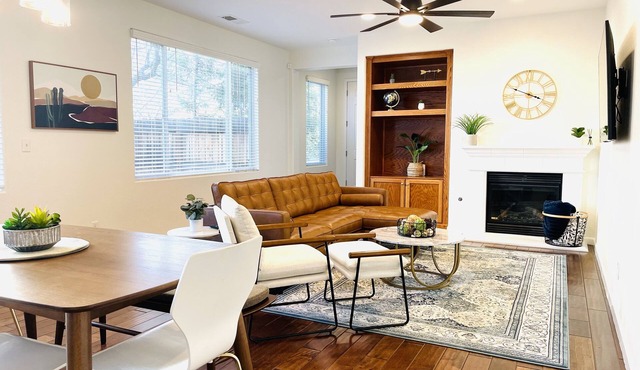 Modern Pet Friendly Fresno/Clovis Area-For Families & Professionals