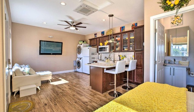 Modern Sun City Studio Near Deer Valley Golf