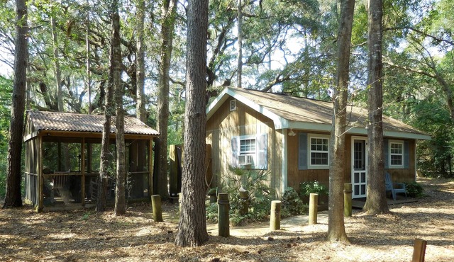 Monthly rental Edisto Island Charming Sea Island Cottage