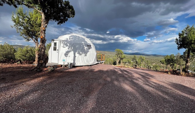 MOST UNIQUE 1-bedroom Dome in Williams with WiFi access