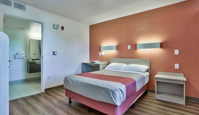 Motel 6 Flagstaff, AZ - Butler