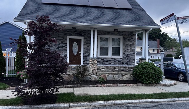 Mount Pleasant Hideaway