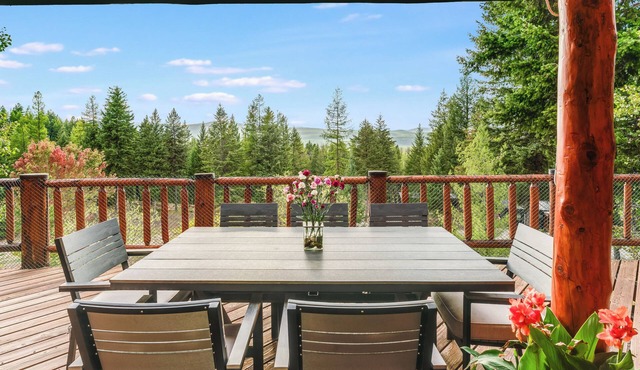 Mountain Serenity and 8 Miles to Downtown Whitefish