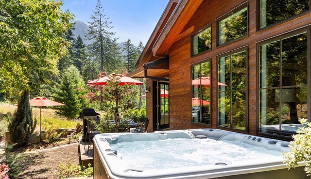 Mountain-View Retreat with Hot Tub & Waterfalls