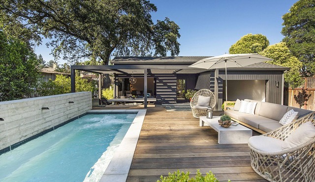 Napa Valley: St Helena Designer Home & Guest House + Spool + Peloton Bike/Tread