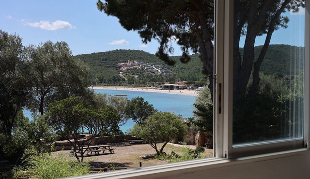 N°16-Apartment-Ensuite with Shower-Sea view