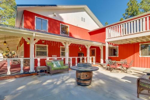 Near Sitgreaves Nat’l Park: High Country Farmhouse