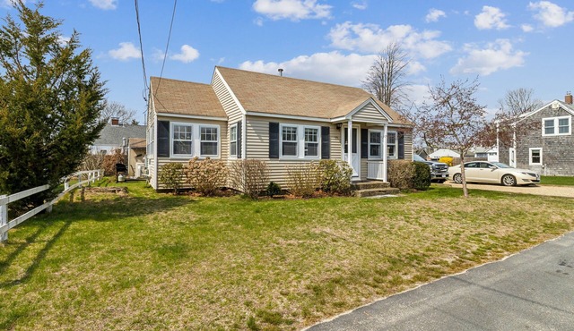 NEW! Coastal Cottage Retreat Steps from the Beach
