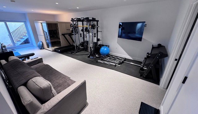 New construction, 4-bedroom house with, fitness room in lovely Bridgehampton
