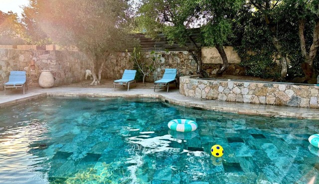 NEW-Family home 100 m from a crystal-clear cove